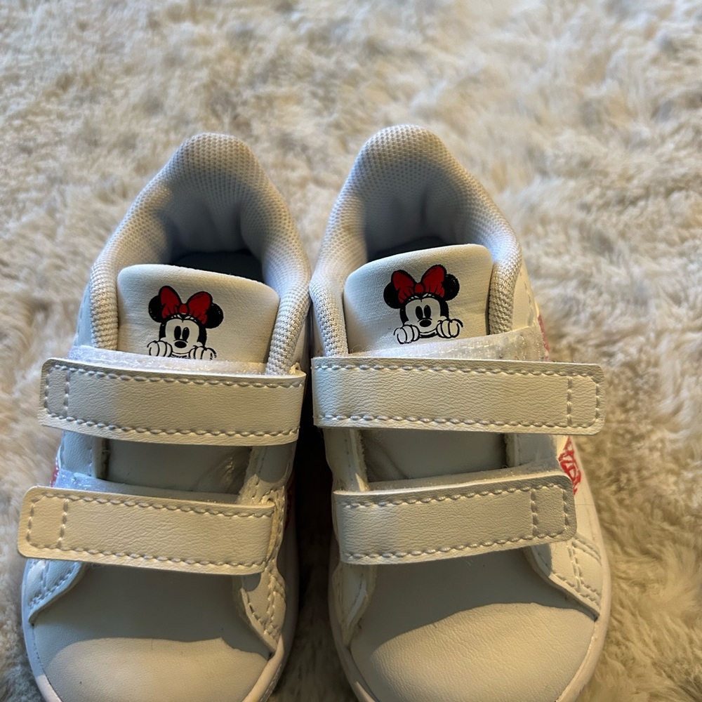 Disney Minnie Mouse Kids White Sneakers